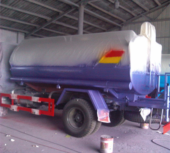 8吨洒水车